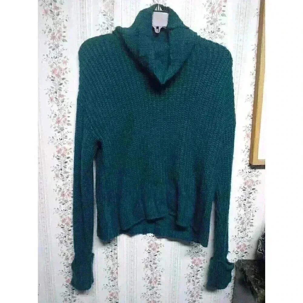 Women's True Craft Green Pullover Sweater Size Small Acrylic